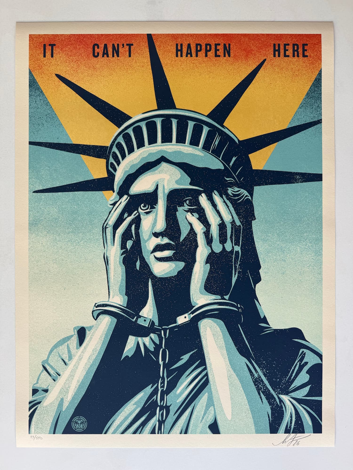 Shepard Fairey (Obey Giant) - It can't happen here
